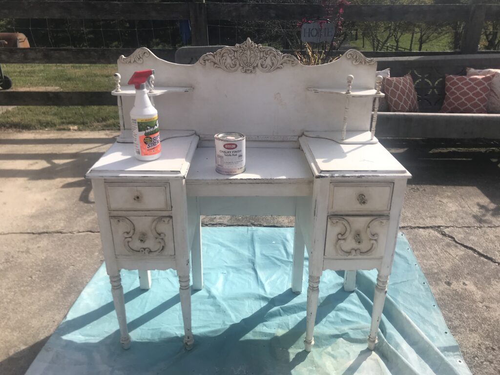 Shabby Chic Vanity Makeover - simplysalvagedliving.com, image size:1024x768